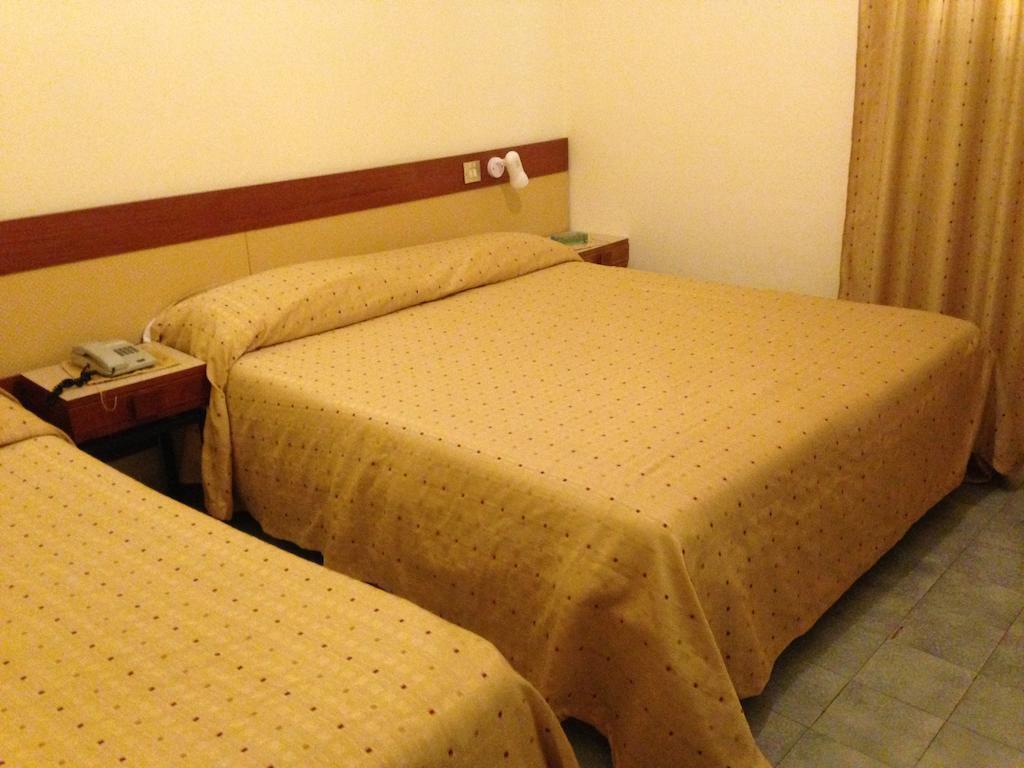 Villa Diana - Beach & Rooms Іскія Екстер'єр фото