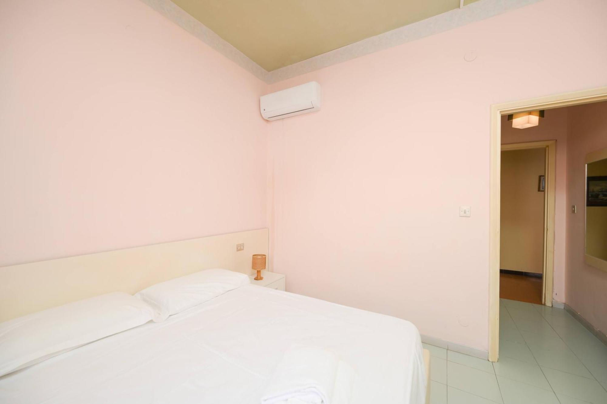 Villa Diana - Beach & Rooms Іскія Екстер'єр фото