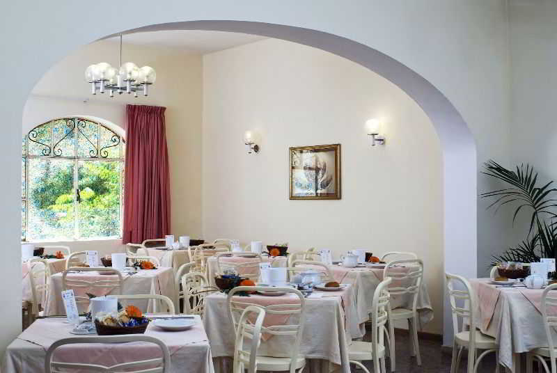 Villa Diana - Beach & Rooms Іскія Екстер'єр фото